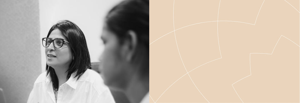 Anupam Bhatia, founder of Anupam Holistic, in a wellness consultation session. She guides individuals on their journey to holistic health, integrative nutrition, mindful living, and natural healing.